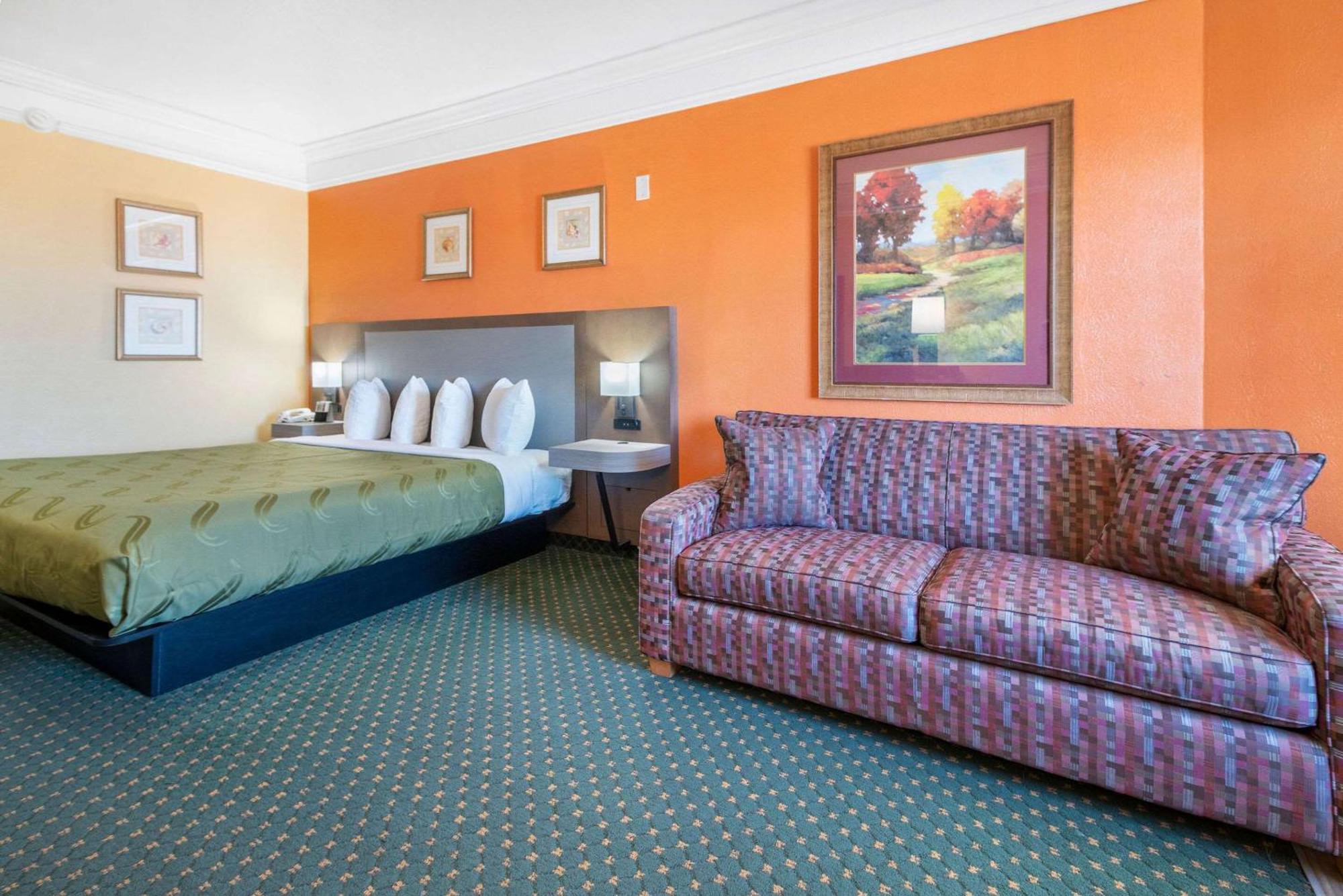 Quality Inn & Suites Galveston - Beachfront Bagian luar foto